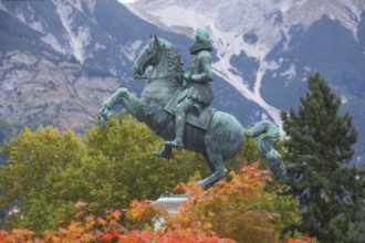Leopold Fountain equestrian statue, monument to Archduke Leopold V, Innsbruck, Tyrol, Austria