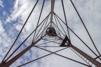 Airship mooring mast for Amundsen-Ellsworth 1926 Transpolar Flight at Ny-Alesund, Oscar II Land,
