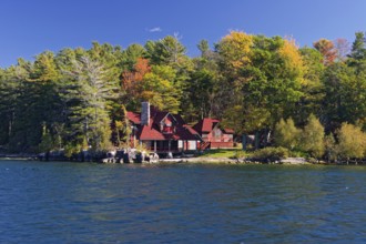 House on a small island in the Saint Lawrence River, Thousand Islands, Province of Ontario Canada,