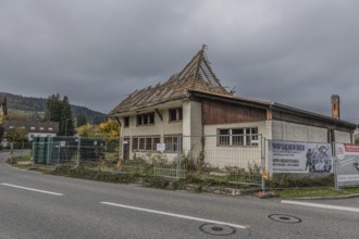Demolition of a high-studhouse built in 1710 in Reinach, Aargau, Switzerland
