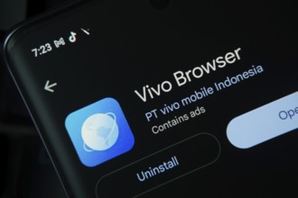 Dhaka, Bangladesh- 16 Oct 2025: Vivo Browser app from Google Playstore is displayed on a smartphone