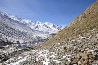 A barren landscape with lots of debris characterizes the high-alpine landscape in South Tyrol,