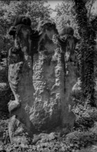 Germany, Halle, 5.8.1992, Jewish cemetery in Halle, gravestones