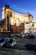 Monumento Nazionale a Vittorio Emanuele II (National Monument to Victor Emmanuel II) at evening.