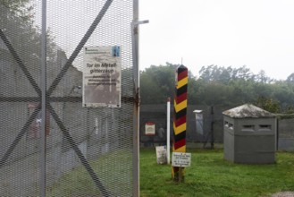 Historic border fence, sign at the former zone border, Schifflersgrund border museum, memorial, GDR