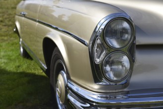 Vintage car, Mercedes Benz car headlights W 108