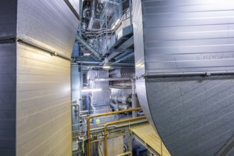 The Nossener Brücke CHP plant is a power plant in Dresden's Löbtau-Nord district that went into