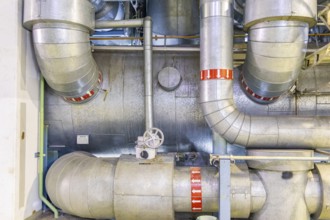 The Nossener Brücke CHP plant is a power plant in Dresden's Löbtau-Nord district that went into