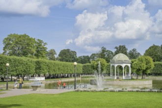 Fountain, Swan Lake, Kadriorg Park, Tallinn, Estonia