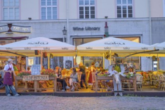 Restaurants, Raekoja Plats Town Hall Square, Rathausplatz, Rathausplatz, Old Town, Tallinn, Estonia