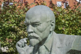 Lenin, bronze statue from Soviet times, History Museum, Estonian History Museum Maarjamäe Palace,