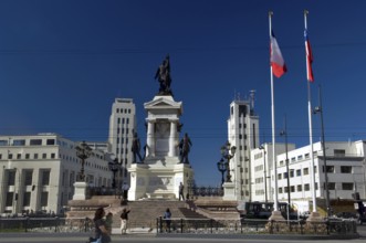 Arturo Prat Monument, Plaza Cotomayor, Valparaiso, Chile