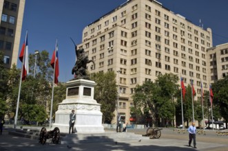 Ecuestre de Bernardo O'Higgins Monument, Los Libertadores Square, Santiago, Chile