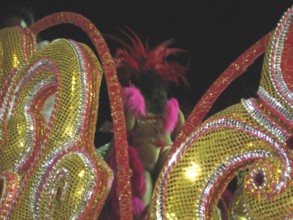 Car of Moulin Rouge Ballerinas, Concentration of the School of Samba Grande Rio, Carnival 2009, Rio