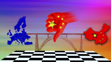 Symbolic image, economic relationship between the EU and China, symbolic bridge is broken, rare