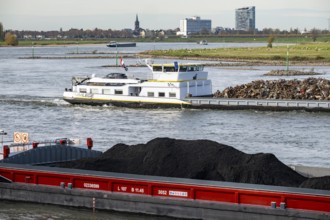 Dutch cargo ship Orfeo, brings power plant coal from the Netherlands to Mannheim, here on the Rhine