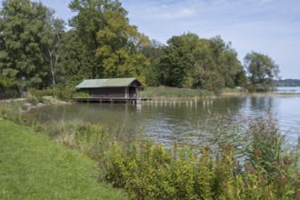 Hütte am Ufer des Tegernsee, Bad Wiessee, Upper Bavaria, Bavaria, Germany