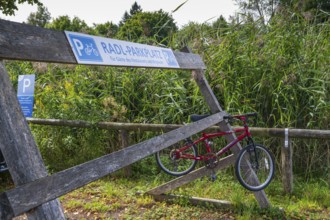 Radl-Parkplatz, Fahrradparkplatz, sign, Bad Wiessee, Upper Bavaria, Bavaria, Germany