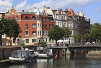Seestraße am Querkanal, which connects Knieperteich with the harbour, Stralsund, Vorpommern-Rügen