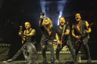 Ande Braun (guitarist), Hannes Braun (singer), Steffen Haile (bassist) and Jim Müller (guitarist)