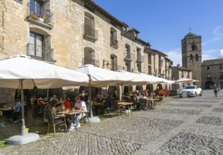 Restaurants historic buildings medieval village of Ainsa, Aínsa-Sobrarbe, Huesca province, Aragon,