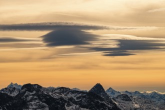 Föhn cloud over alpine panorama in evening light, Berchtesgaden Alps, Bavaria, Germany