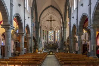 Neo-Gothic St. Nicholas Church, Eglise Saint-Nicolas interior in the city La Roche-en-Ardenne,