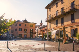 Menaggio, beautiful tourist town on the western shore of Lake Como, Piazza Garibaldi, Como
