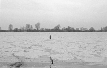 Person on ice rink, frozen Elbe, Bleckede, Lower Saxony, Germany, January 03, 1997, vintage, retro,