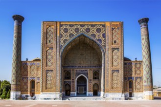 Ulughbek Madrasah, Registan Square, ensemble of three madrasas, Samarkand, Uzbekistan