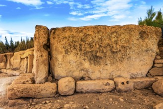 Monolith measuring six x three meters, weight of 60 tons, megalithic Hagar Qim temple with a total
