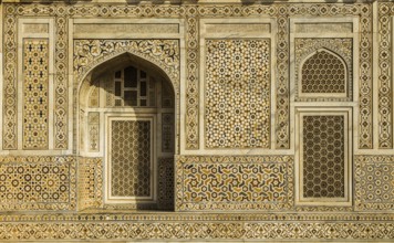 Finest marble inlays and filigree lattice windows, Itmad-ud-Daulah mausoleum, Agra, Uttar Pradesh,