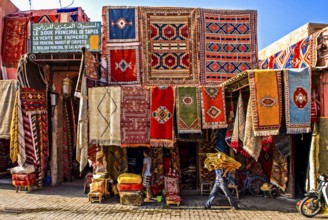 161/Carpet bazaar