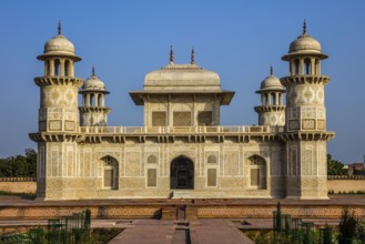 Itmad-ud-Daulah Mausoleum, Agra