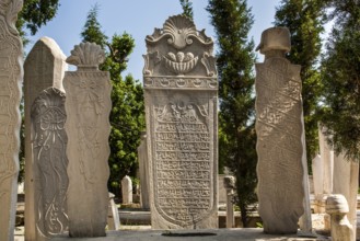 161/Cemetery at the Sultan Beyazit II Mosque