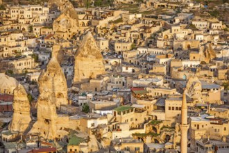 Balloon ride over fantastic tuff rock formations, Cappadocia, Turkey, Cappadocia, Turkey