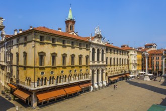 Palazzo Monte di Pieta with Baroque San Vicenco Church, Piazza dei Signori, magnificent center with