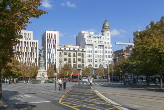 Busy city square and focal point, Plaza de España, city centre of Zaragoza, Aragon, Spain
