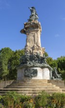 Monument sculpture in public park, Plaza de los Sitios de Zaragoza, Zaragoza, Aragon, Spain