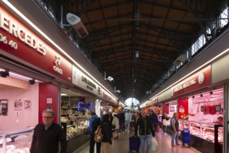 Market stalls shops stores inside Mercado Central de Zaragoza, Zaragoza, Aragon, Spain