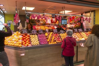 Market stall shop store selling fruit and vegetables inside Mercado Central de Zaragoza, Zaragoza,