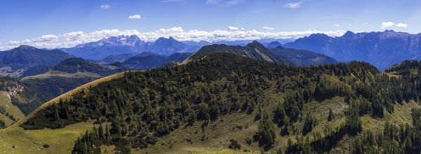 View from Hoher Zinken with Großes Radl and Dachstein, Postalm, Osterhorn Group, Salzkammergut,