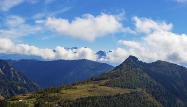 View from Hoher First to Hochwieskopf and Dachstein, Osterhorn Group, Salzkammergut, Province of