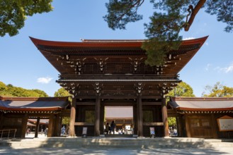 Meiji Jingu Entrance Gate, Meiji Shrine, Shinto Shrine, Yoyogi Park, Shibuya, Tokyo