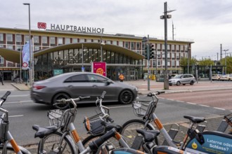 Bochum Central Station, Station Hall, Station Foreground, Bicycle Parking, Nextbike Station,