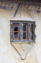 Sgraffiti on Engadin house, window oriel, historic houses, Guarda, Engadin, Grisons, Switzerland