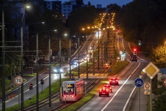 Bogestra tram, line 305, on the Wattenscheider Hellweg, tram line in the middle of the street,