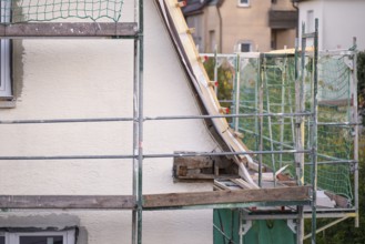 Energetic renovation of an apartment building, renovation of an old building, scaffolding,