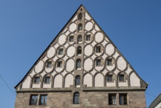 Gable of the Mauthalle, former granary, architectural monument, old town, Nuremberg, Middle