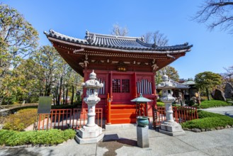 Small red pavilion, Buddhist temple complex, Asakusa shrine or Senso-ji temple, Asakusa, Tokyo,